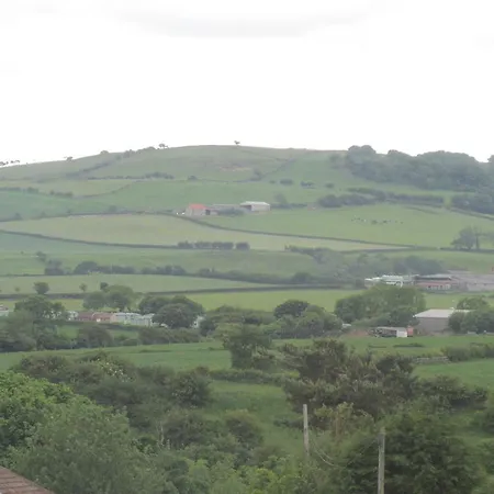 Birtley House לינה וארוחת בוקר